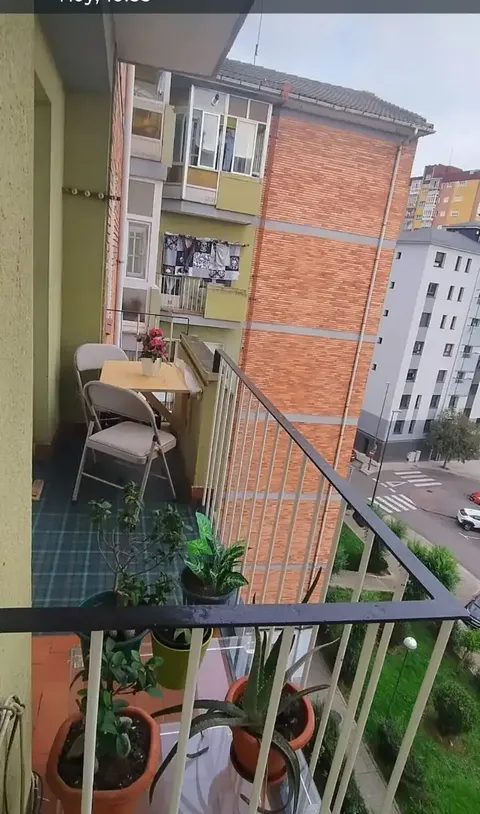 Pis de 85 m² a Avilés