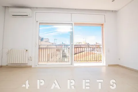 Pis de 80 m² a Badalona