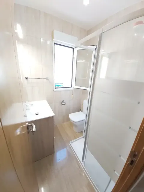 Habitació de lloguer, Sada