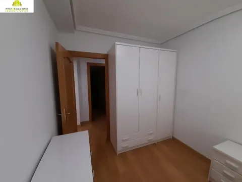 Flat 100 m² in Albacete