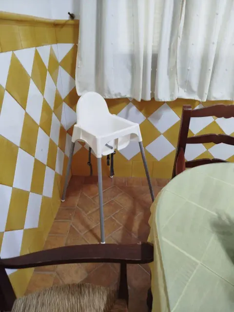 Casa de 120 m² en Sanlúcar la Mayor