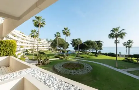 Pis de 161 m² a Estepona