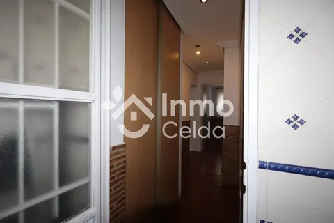 Будинок 136 м² у Chiva