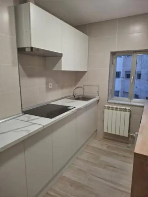 Квартира 75 м² в Саламанке (2/4)