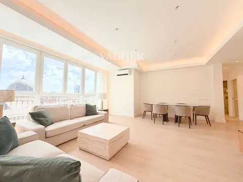 Appartamento 180 m² a Madrid