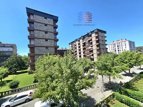 Pis de 95 m² a Ourense
