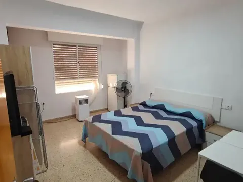 Chambre à louer, Xàtiva