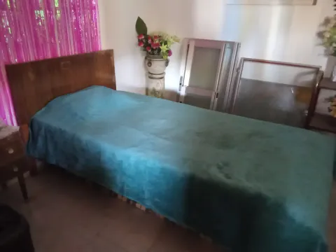Habitació de lloguer, la Pobla de Vallbona