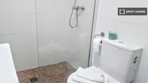 Habitació de lloguer, Burjassot