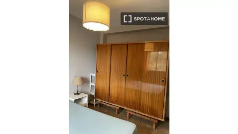Chambre à louer, Madrid (2/5)