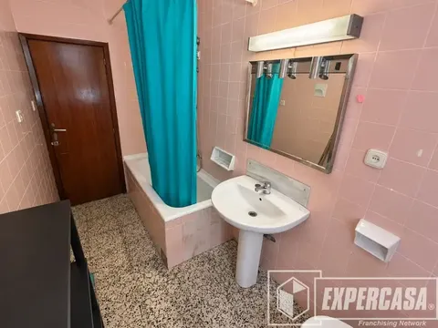 Кімната в оренду, Llíria