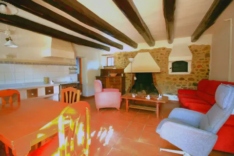 Casa de 1217 m² a Bordils