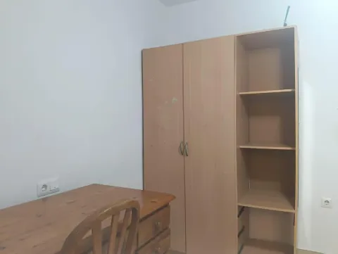 Piso de 125 m² en Granada