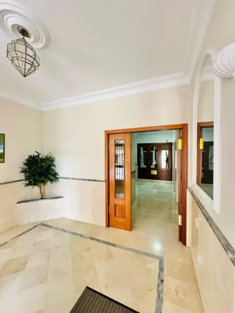 Piso de 85 m² en Granada