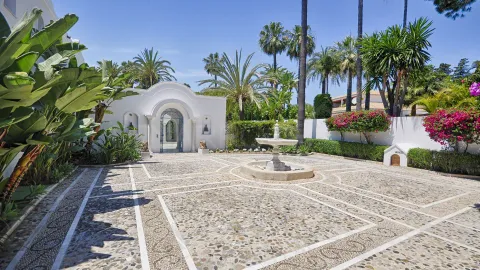 Дом 120 м² в Estepona (2/22)