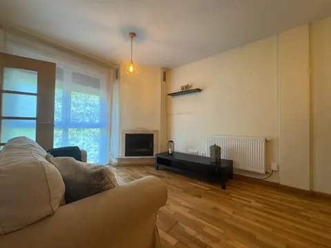Casa de 153 m² a Teo