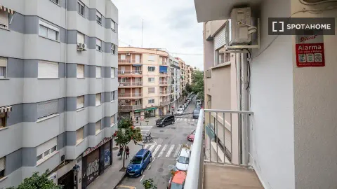 Chambre à louer, Valence