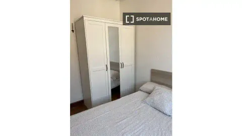 Zimmer zur Miete, Pamplona / Iruña (2/19)