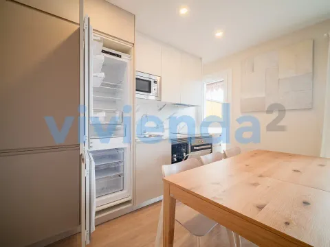 Wohnung 77 m² in Madrid