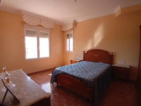 Casa de 254 m² a Còrdova