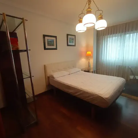 Wohnung 90 m² in A Coruña