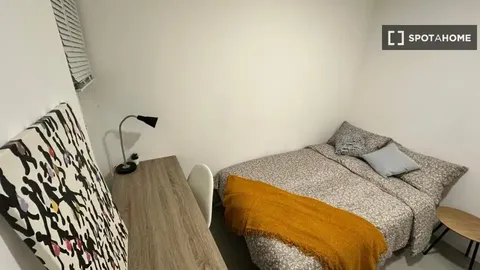 Habitació de lloguer, l'Hospitalet de Llobregat