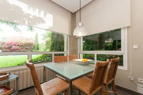 Casa de 346 m² a Sant Just Desvern