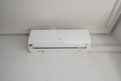 Wohnung 94 m² in Madrid