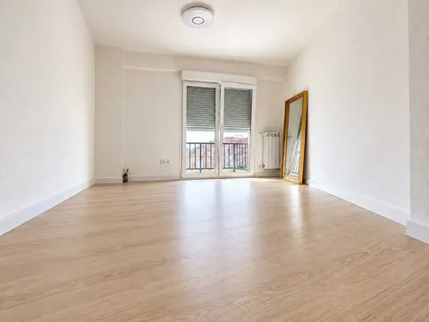 Piso de 90 m² en Santander