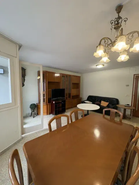 Квартира 102 м² в Жироне