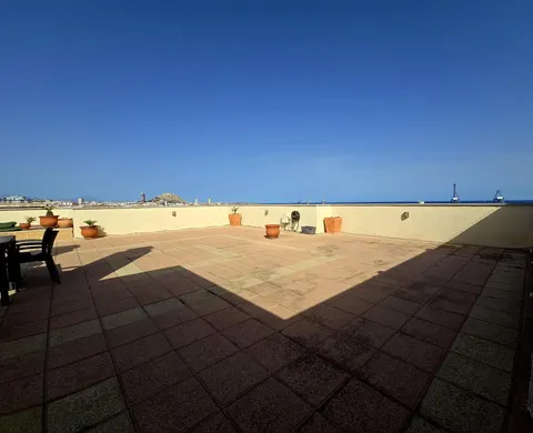 Pis de 136 m² a Alacant