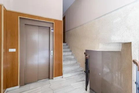 Pis de 100 m² a Granada