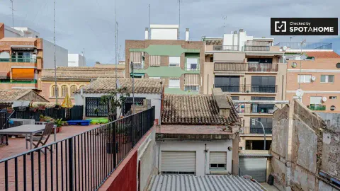 Habitació de lloguer, Burjassot