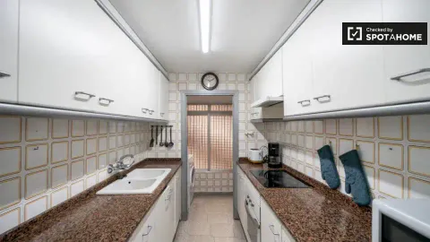 Chambre à louer, Valence