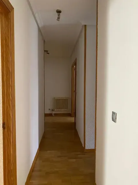 Pis de 95 m² a Àvila