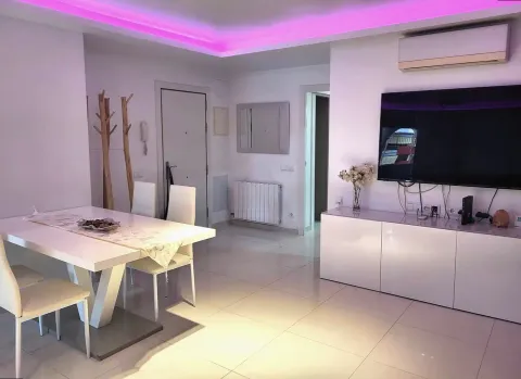 Wohnung 76 m² in Castelldefels