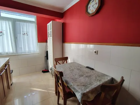 Pis de 80 m² a Gijón