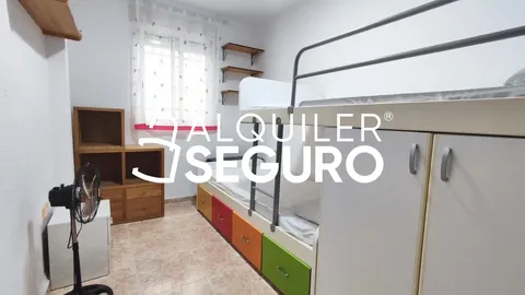 Pis de 74 m² a Còrdova