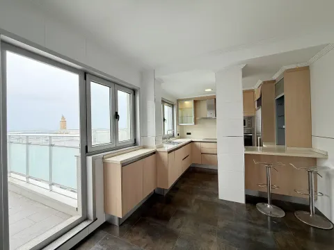 Квартира 99 м² у A Coruña