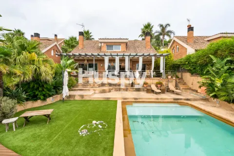 Haus 304 m² in Arenys de Mar
