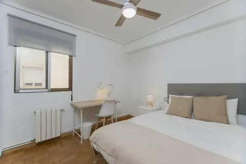 Chambre à louer, Valence