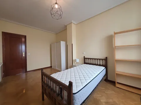 Chambre 153 m², Talavera de la Reina