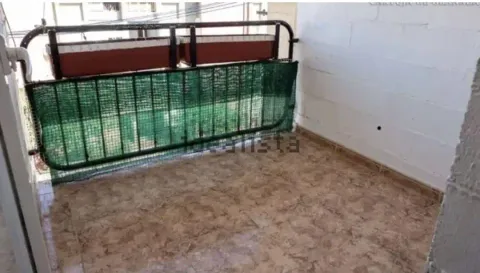 Flat 75 m² in Granada (2/14)