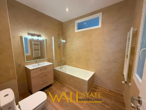 Wohnung 132 m² in Madrid