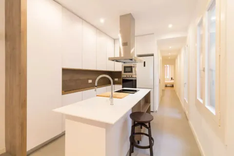 Pis de 130 m² a Barcelona (2/10)