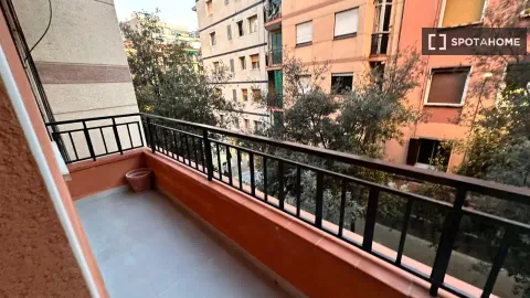 Quarto para alugar, l'Hospitalet de Llobregat (2/19)