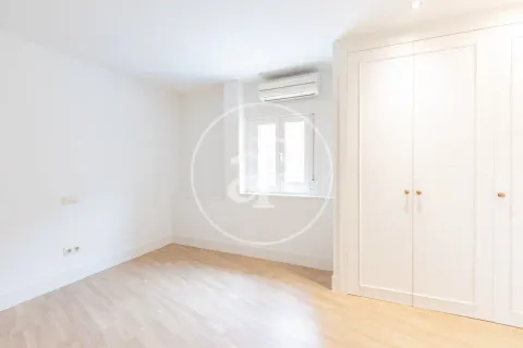 Flat 229 m² in Madrid