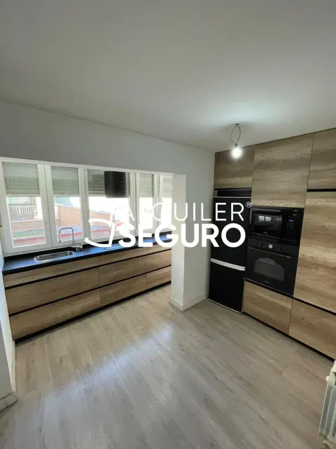Flat 67 m² in Madrid