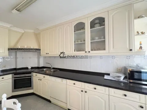 Apartamento 90 m² em Marín