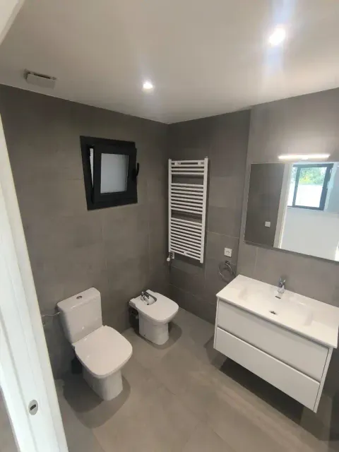 Flat 100 m² in Vilablareix